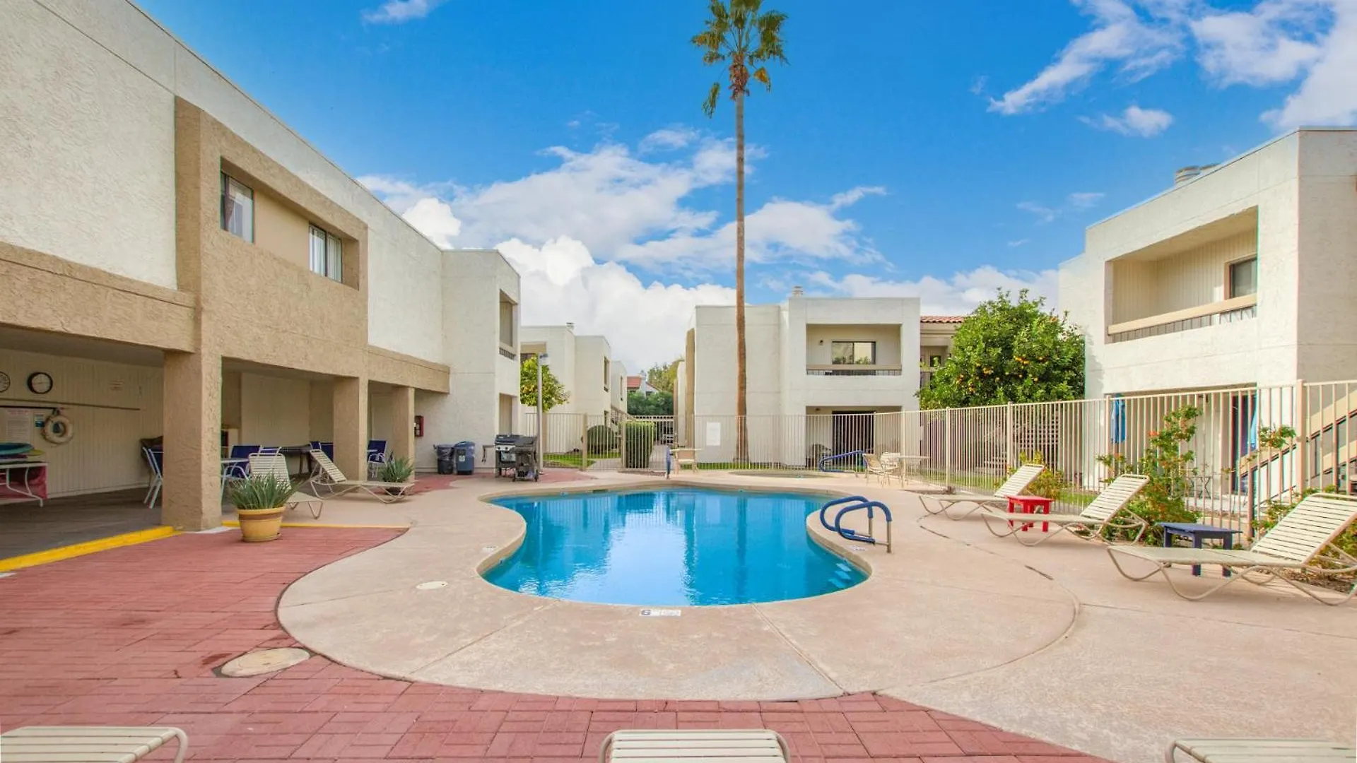 Greenbelt Condo-Patiopooltennisold Town 5Min سكوتسدايل